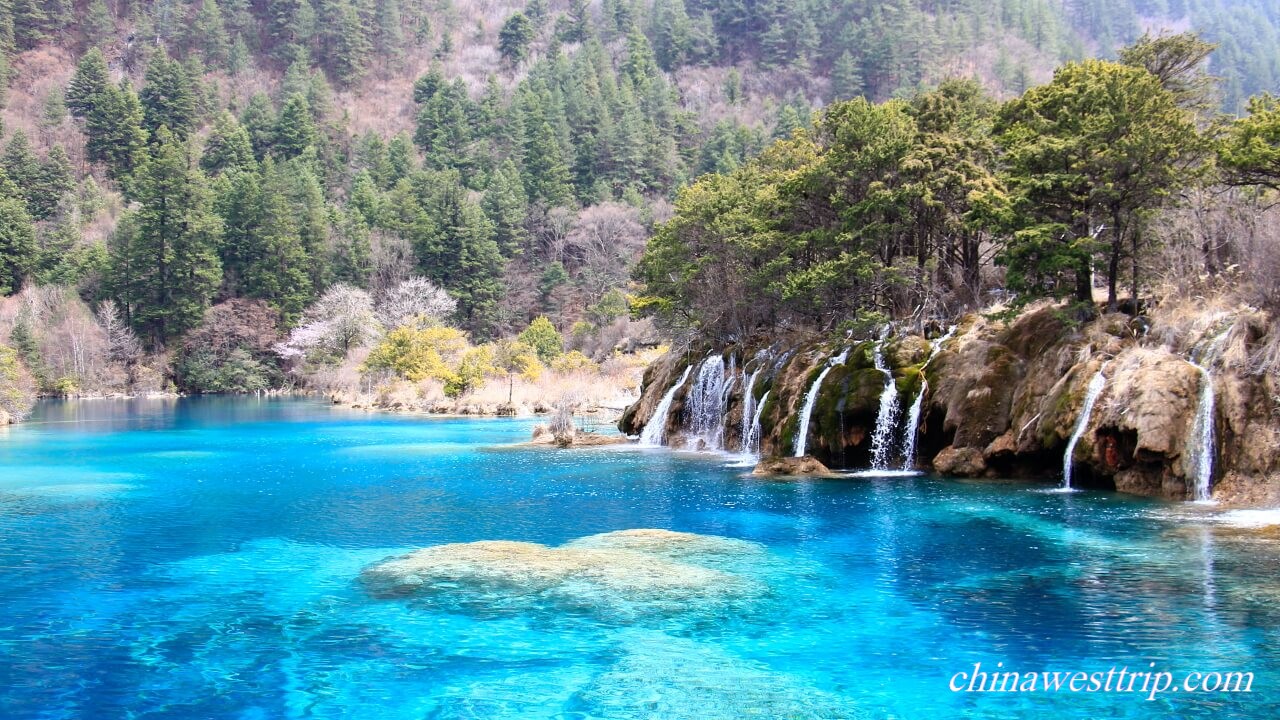 Jiuzhaigou Valley