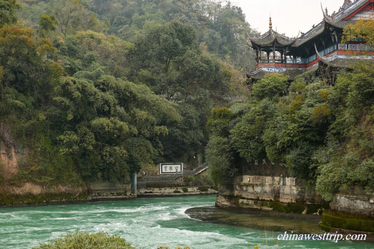 the Bottle-neck Channel Dujiangyan