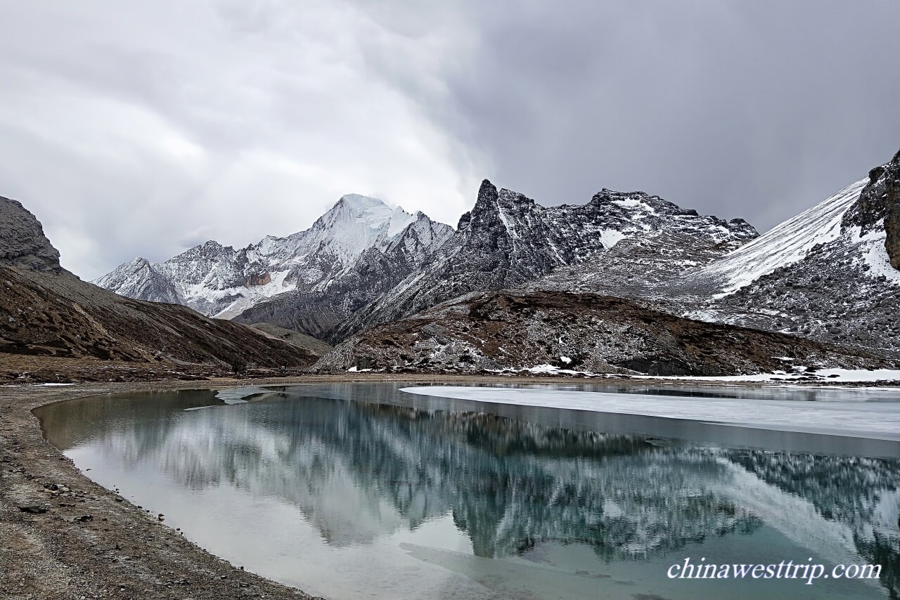 the Milk Lake Daocheng Yading